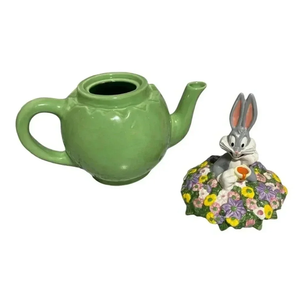 Bugs Bunny Teapot with Floral Lid – Warner Bros Looney Tunes Collectible‎